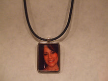 Load image into Gallery viewer, Photo Necklace - Personalization Plaza